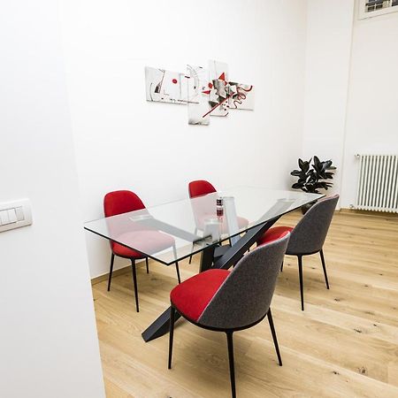 Apartamento Loft La Sedia Rossa - Centro Storico Milán Exterior foto