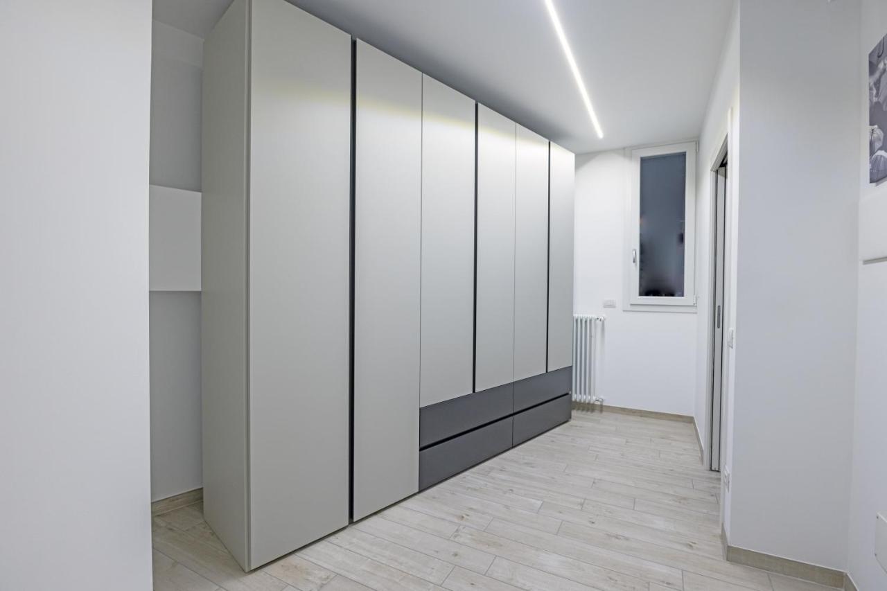 Apartamento Loft La Sedia Rossa - Centro Storico Milán Exterior foto