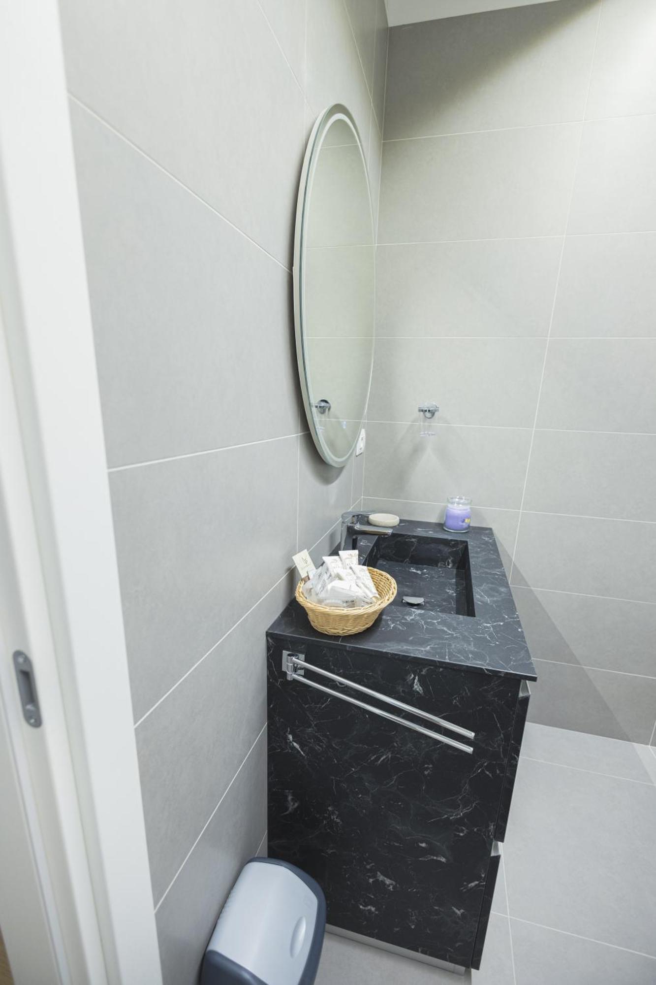 Apartamento Loft La Sedia Rossa - Centro Storico Milán Exterior foto